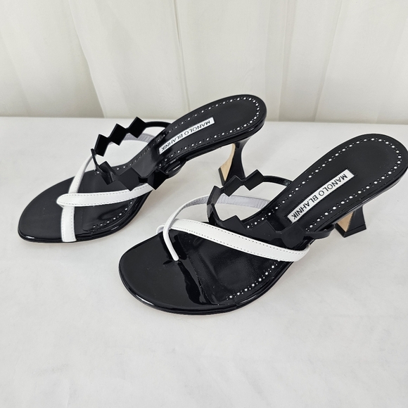 Manolo Blahnik Sulafahi Slide Diamond Cut Sandals Black White Square Heel 38.5